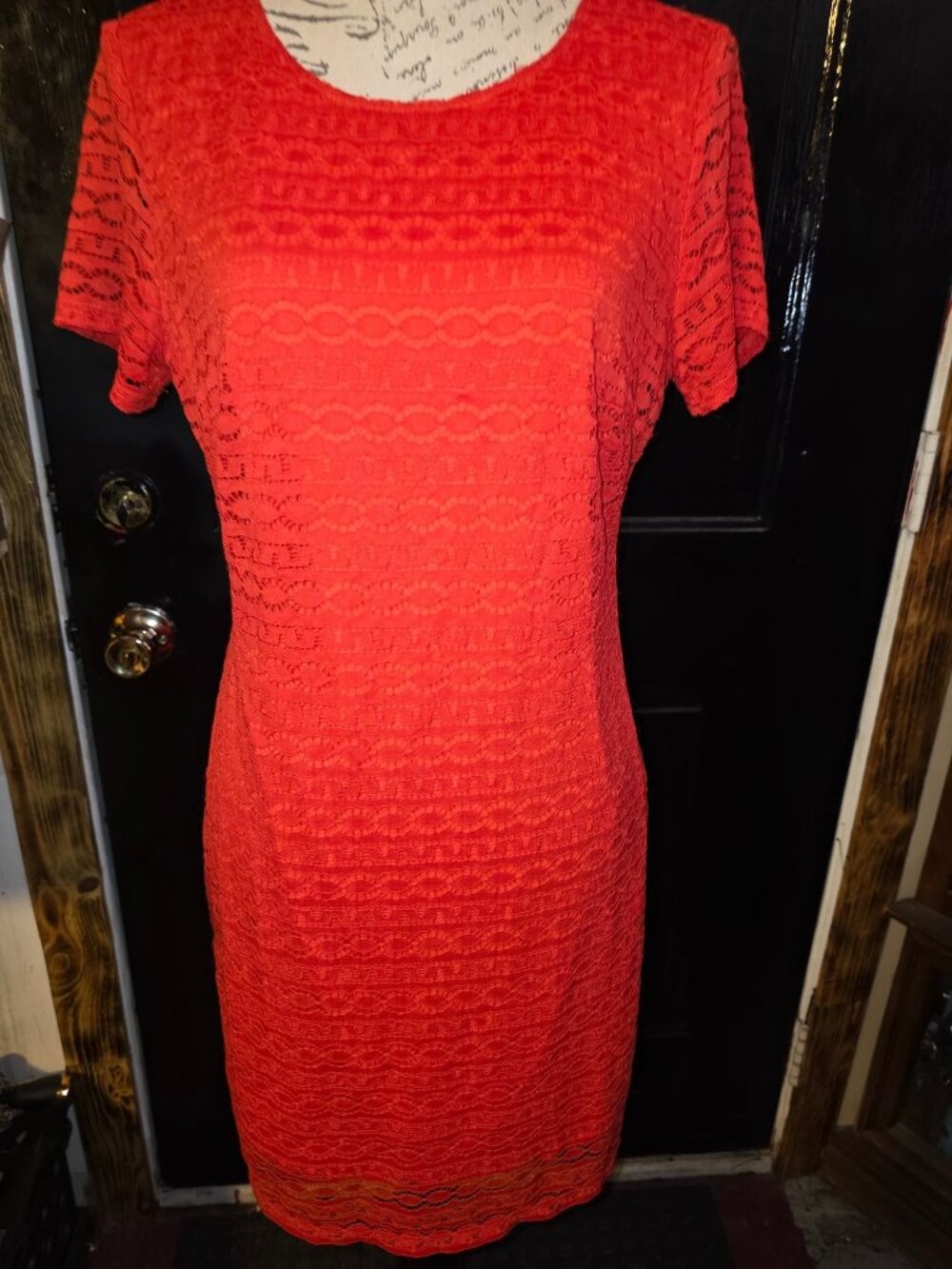 Neiman Marcus Womens Red Lace Sheath Dress Short Sleeve Size 6